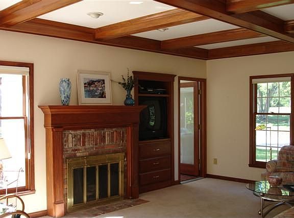 5th image of 401 Regents Park Ln