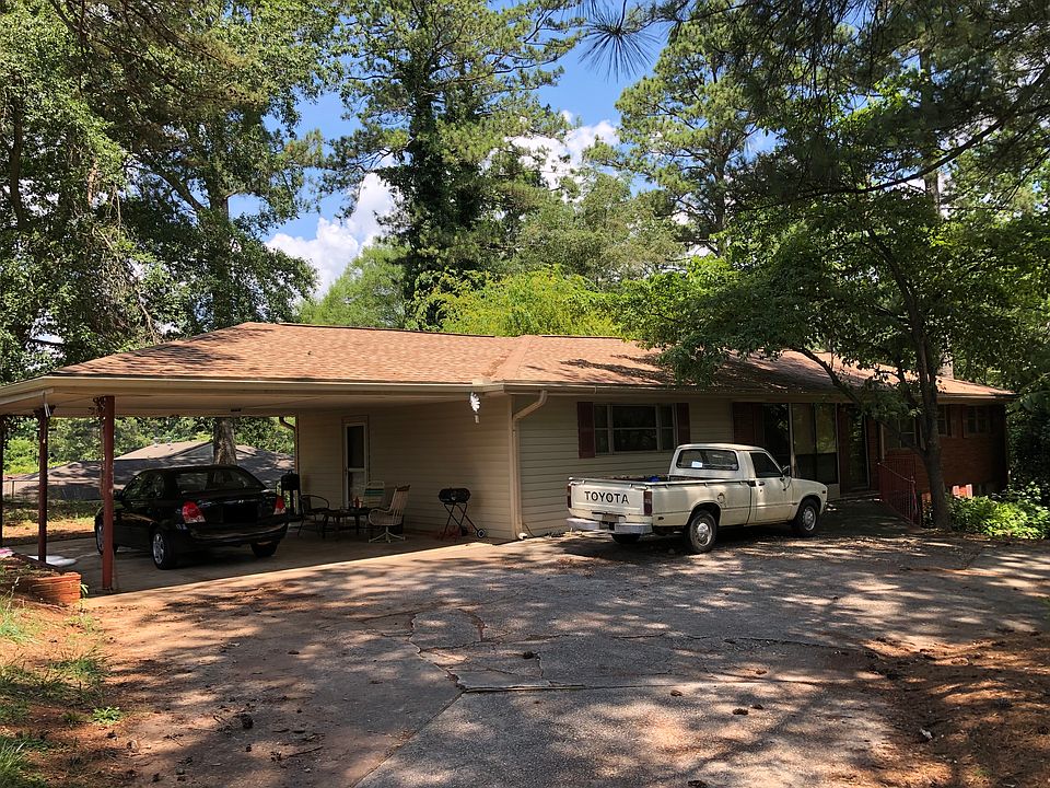 2nd image of 5614 Andrew Dr SW