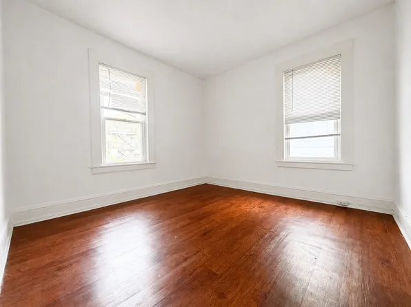 84 Bell St #2, Bridgeport, CT 06610