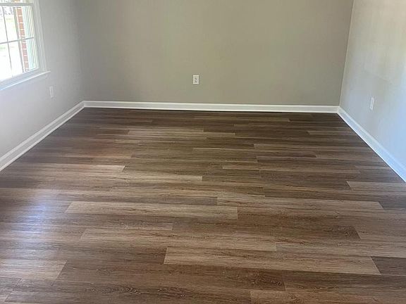 5th image of 7219 E Ranier Dr