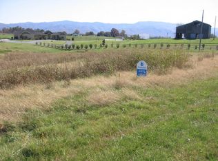 Mae McKee Rd, Chuckey, TN 37641