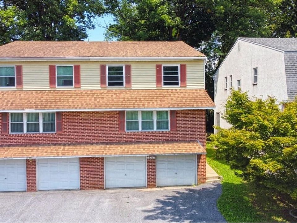 1st image of 646 Country Ln