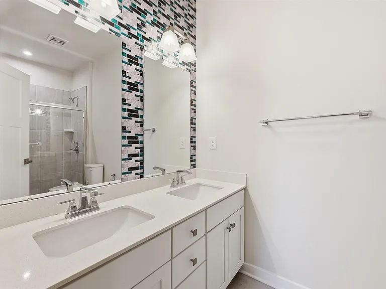 6425 Cumberland Dr #23 — Photo 17