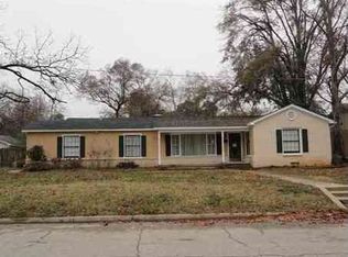 910 John St, Jacksonville, TX 75766