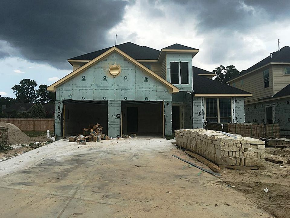 1st image of 4807 Gleneagles Dr