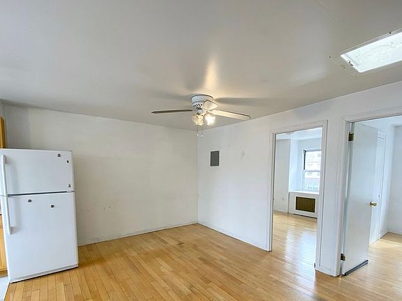 2nd image of 21-24 24th St #2