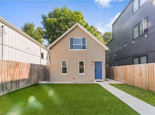 2479 Tremont Ave, CLEVELAND, OH 44113