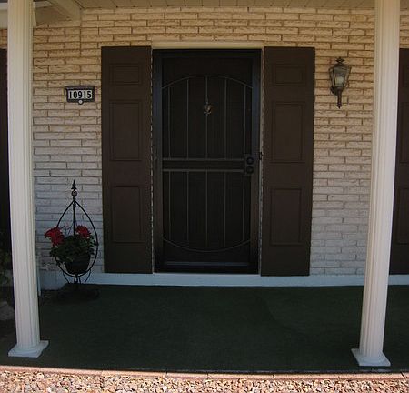 2nd image of 10915 W Tropicana Cir