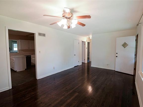 4th image of 12603 E McCoy St