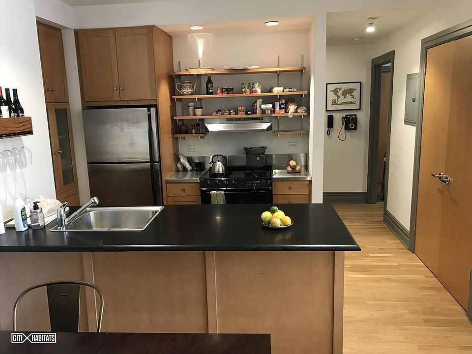 1st image of 125 Court St APT 3NB