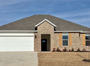 418 W Taverner Xing, Farmington, AR 72730