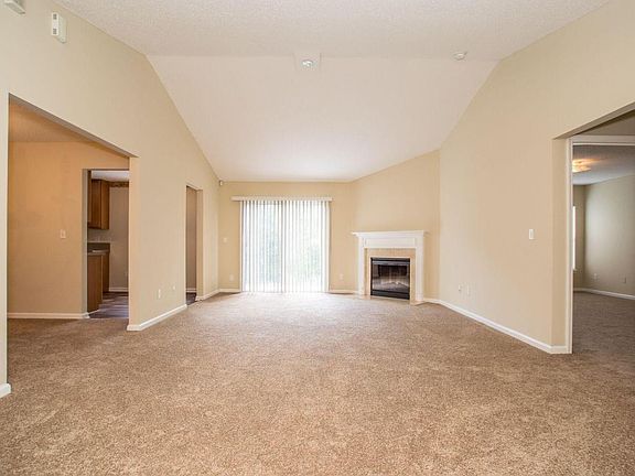 2nd image of 6740 N Gentle Oaks Dr