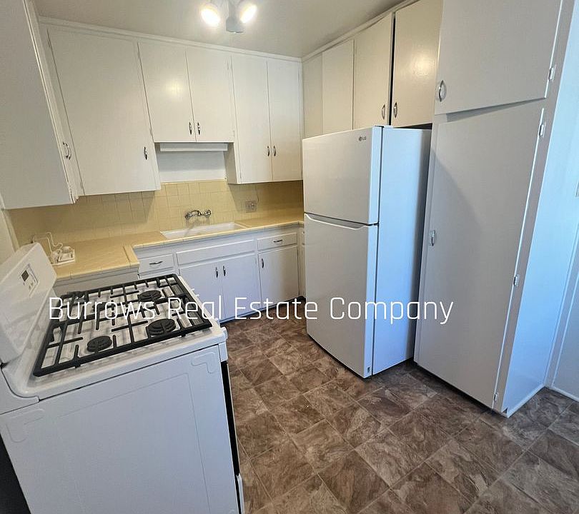 1st image of 267 N Dos Caminos Ave