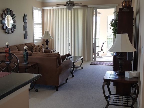 3rd image of 65 Riverview Bnd S Unit 1721