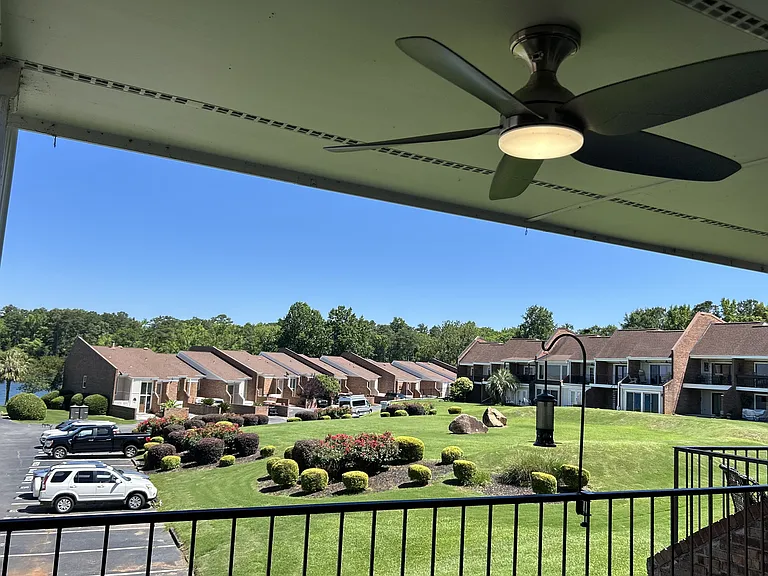 10 Little Hollow Ln — Photo 9