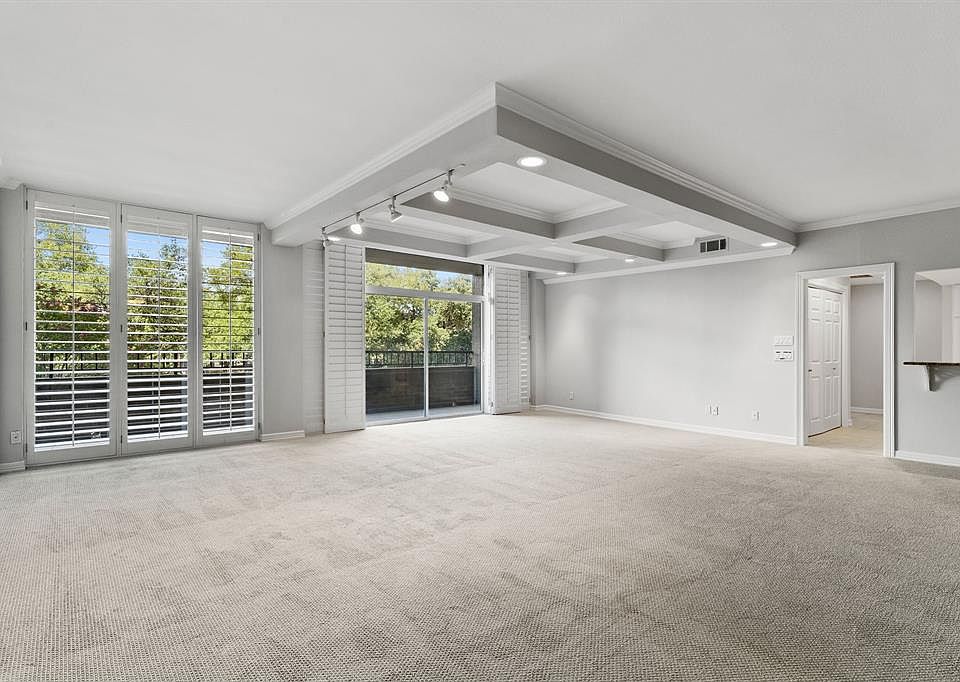 1st image of 5200 Keller Springs Rd APT 212