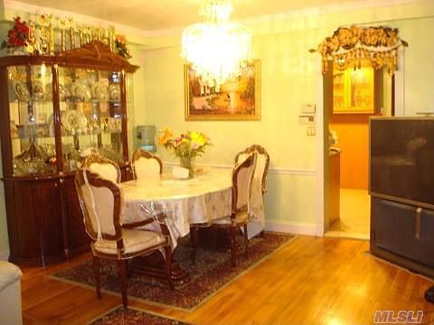 4th image of 107-26 91st St