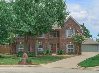 28130 Laura Ct, Conroe, TX 77385
