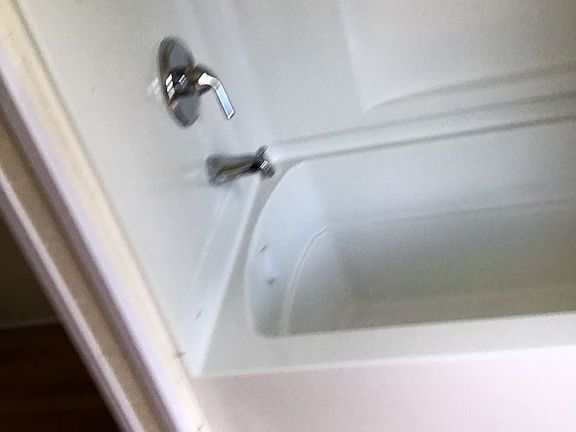 5th image of 118 Locust St #4233593