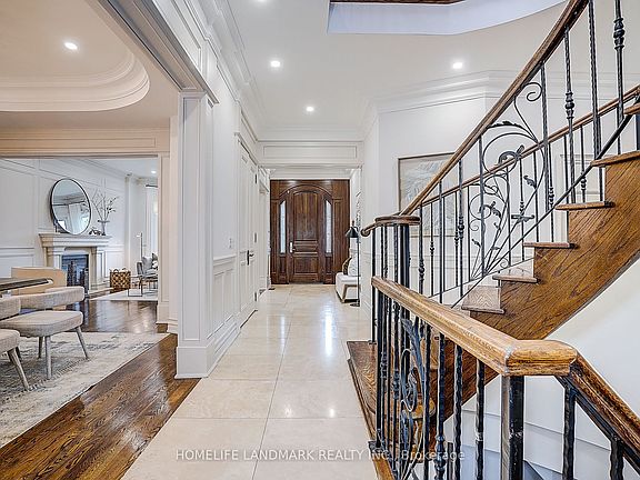 4th image of 332 Greenfield Ave