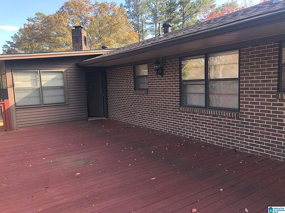 5th image of 815 S Montez Dr
