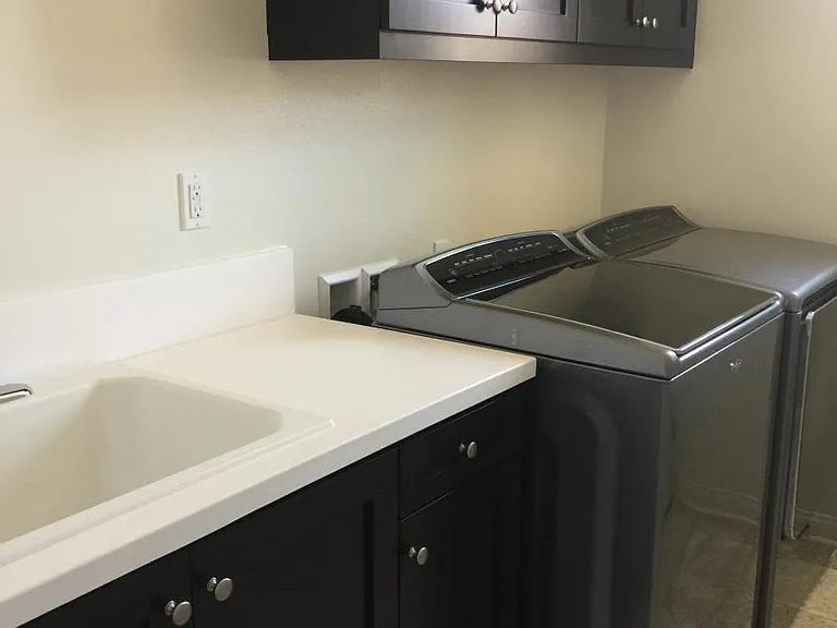 16233 Veridian Cir — Photo 12
