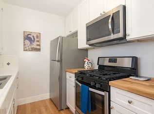 Whiting Court, San Diego, CA 92109