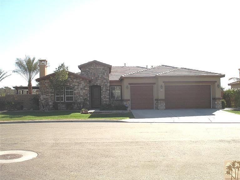 1st image of 57770 Residenza Ct