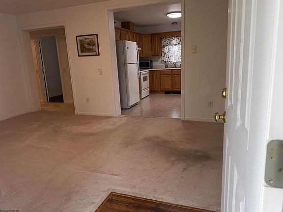 5th image of 3151 Dogtown Rd