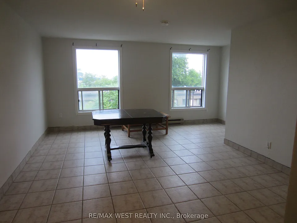 2965 Islington Ave #8