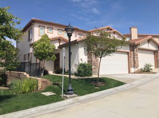 565 Via Pueblo, Riverside, CA 92507