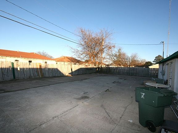 2nd image of 1813 E Rancier Ave