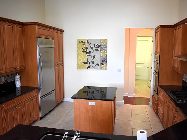 895 SW Grand Reserves Blvd — Photo 7