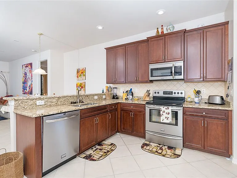 431 Albatross Rd — Photo 9