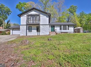 466 Hickory Hills Dr, Stone Mountain, GA