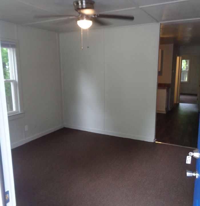 2nd image of 711 Cumberland St