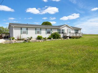 66785 220th St, Nevada, IA 50201