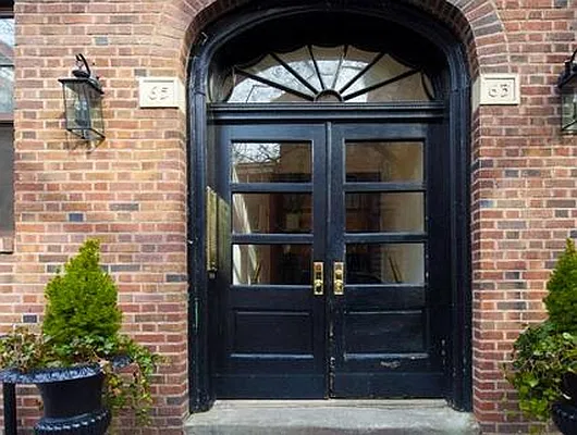 Sold by Level Group | media 1