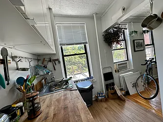 Rented by JB Mac Real Estate Inc.