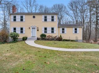 364 Bungy Rd, Scituate, RI 02857