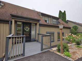241 Heritage Vlg #E, Southbury, CT 06488