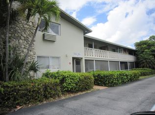 510 Lake Shore Dr APT 5, Lake Park, FL 33403