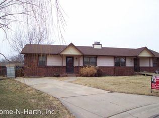 437 Countryside Ct N, Andover, KS 67002
