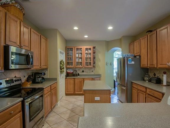 3rd image of 2663 Aloma Oaks Dr