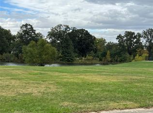 1623 Canvas Back Dr, Staunton, IL 62088