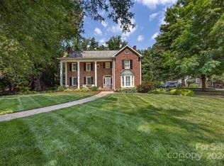 245 Colville Rd, Charlotte, NC 28207