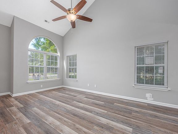 4th image of 9139 Wildwood Pl.