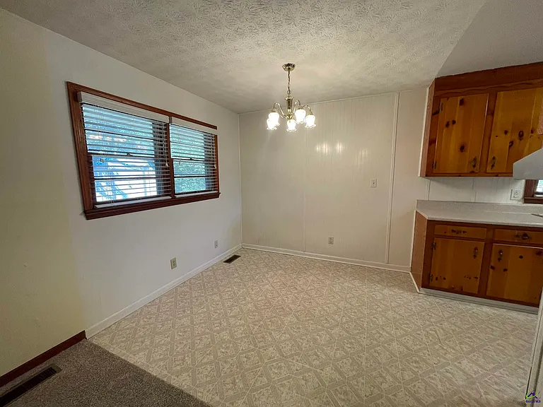 125 Briarcliff Rd — Photo 4