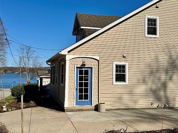 5th image of 107 Hickory St