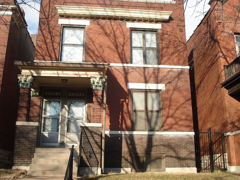 Copy of 4557 Chouteau 2nd Floor 019